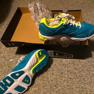 New in box Under armor shoes.